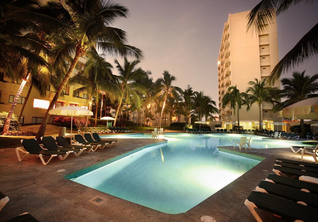 Ocean Breeze Hotel